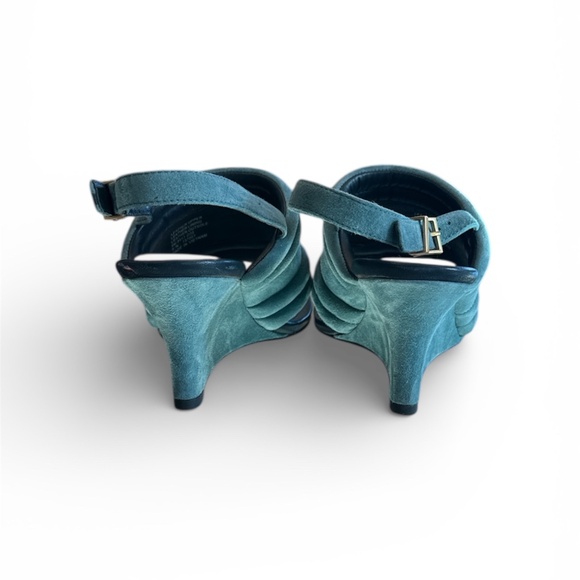 Tory Burch Puffy Suede Thong Wedge Sandals 6 - Picture 4 of 10